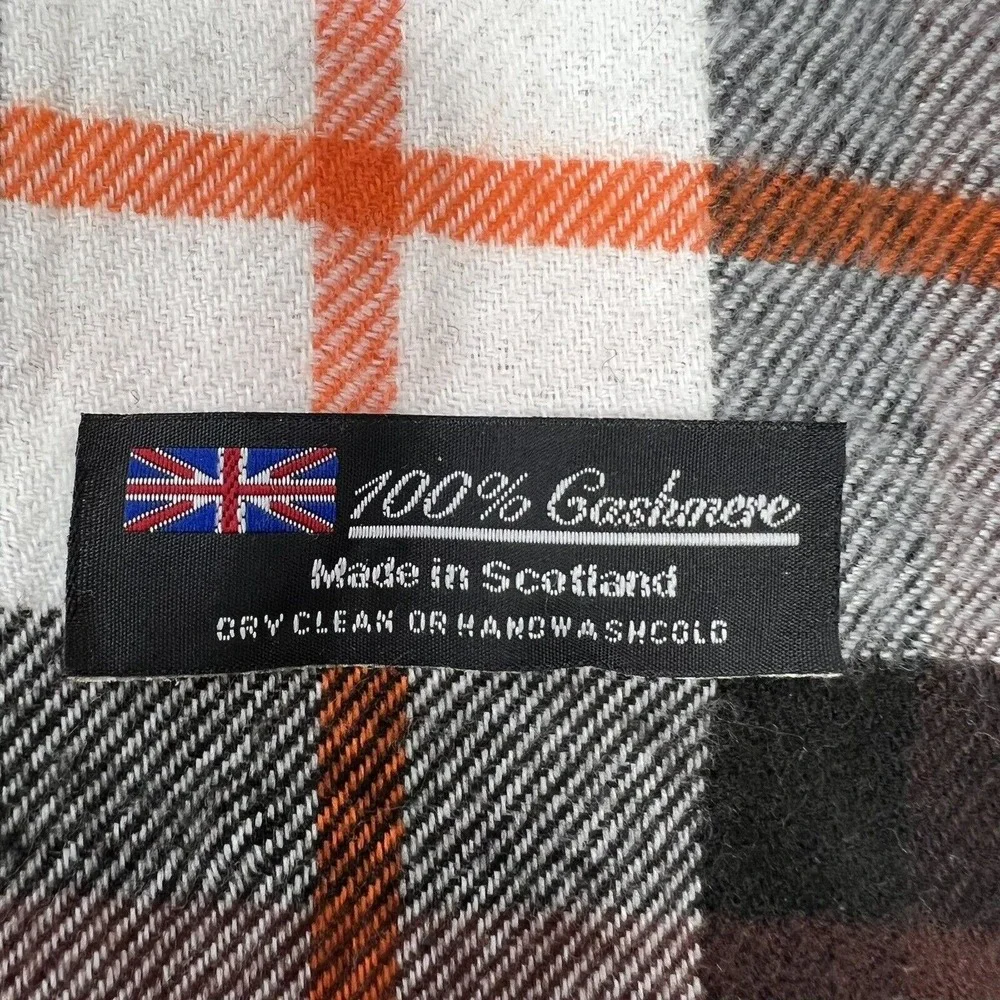 Cashmere Scarf Soft Luxurious Classic Multicolor Plaid Fringe Made Scotland Cozy